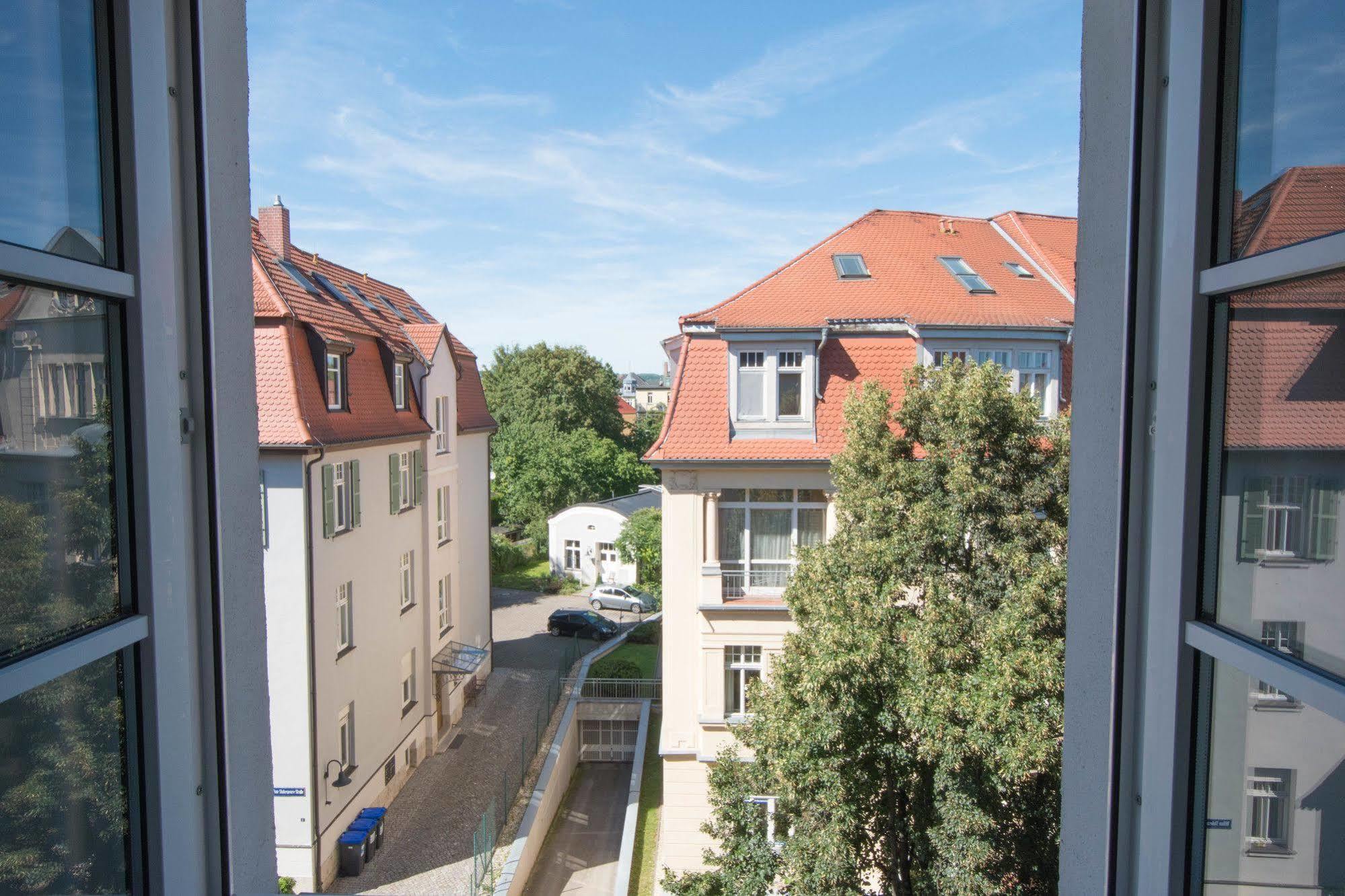 Modern Design Im Klassischem Altbau Weimar  Exterior photo